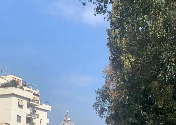 Vatican Flat Roma